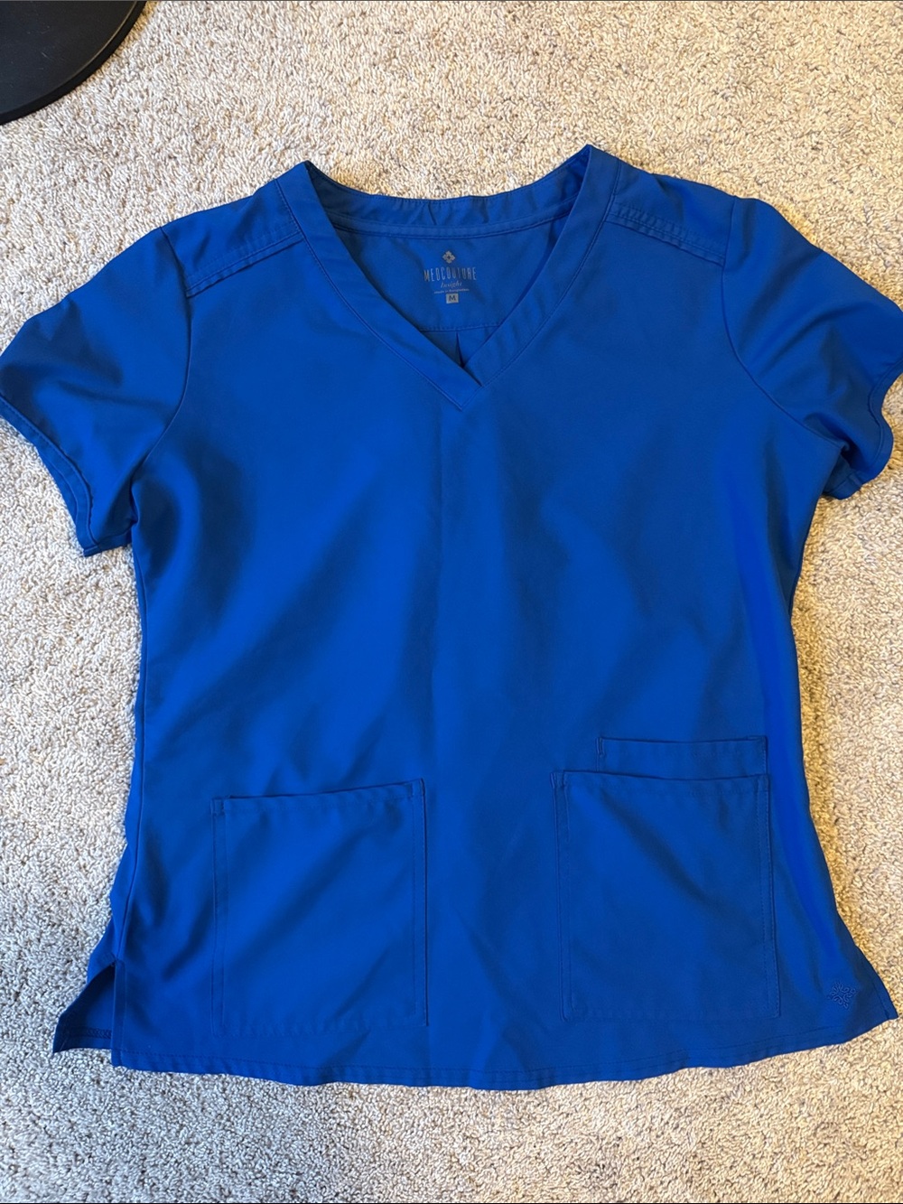 Med Couture Short Sleeve V-Neck Scrub Top in Blue